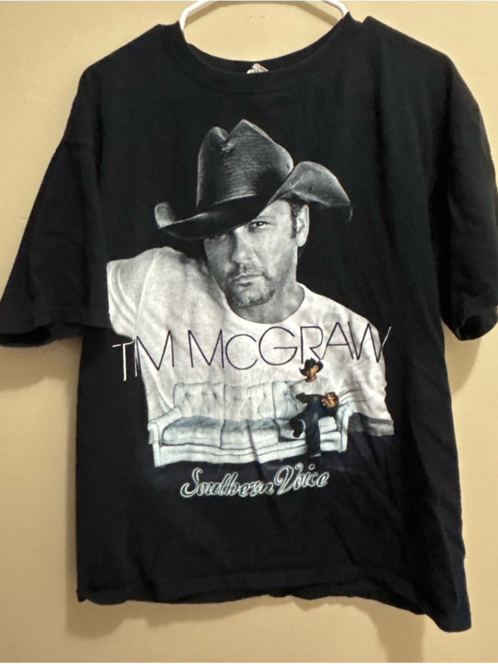 Tim McGrawSouthern Voice Black Graphic Tee - Men